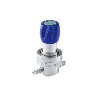 Регулятор AMFLO UHP AU24 Материал: Код SH (Body-SUS316L VAR; Poppet, Nozzle,Diaphragm,Gland -Hastelloy®C-22; Seat: PCTFE) ; Поверхность 0.25 um; 4х портовый, вх. давл. 159 бар, CV-0.45